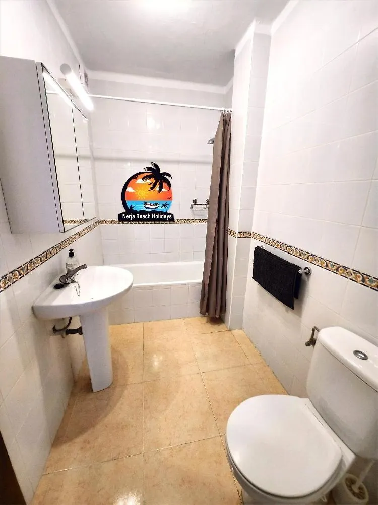 2 Bed Apartment With Sea View Near Burriana Beach Nerja