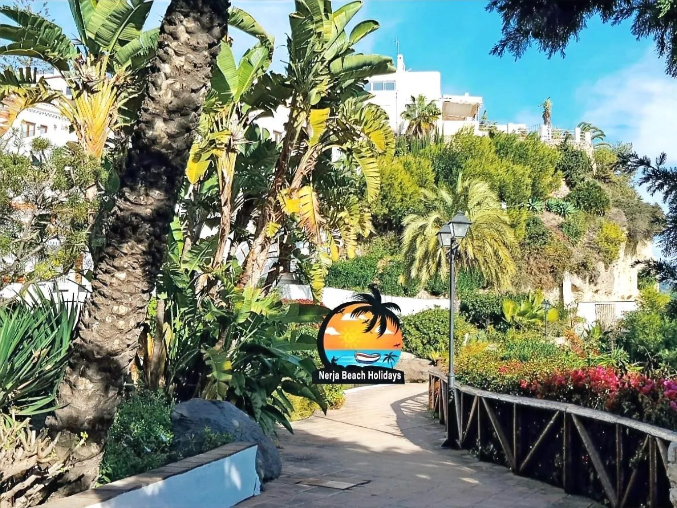 2 Bed Apartment With Sea View Near Burriana Beach Nerja